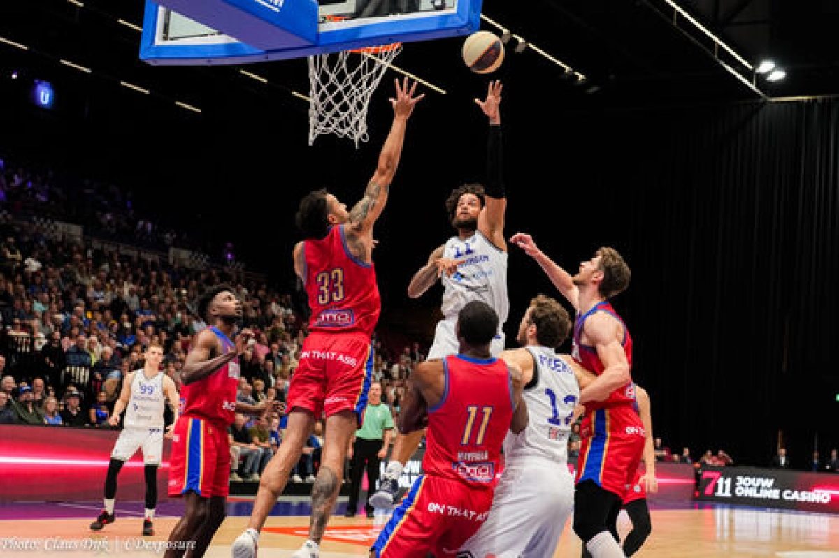 Donar Groningen – N.T.B.